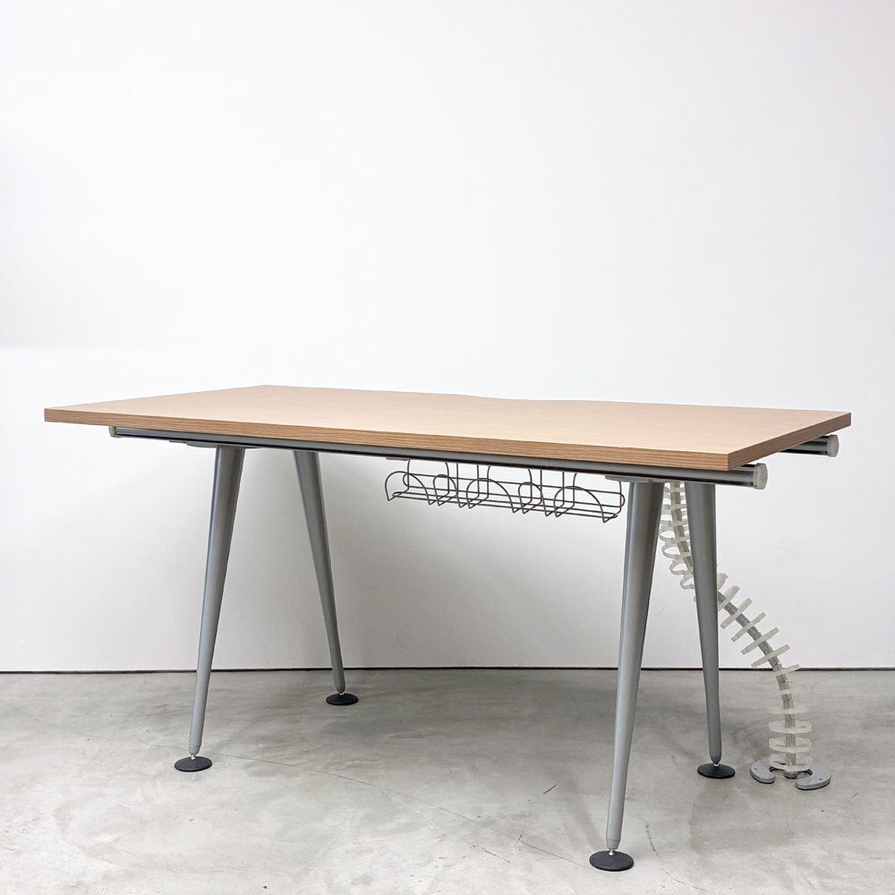 【経堂店】ハーマンミラー Herman Miller アバックエンバイロメンツ ABAK ミーティングテーブル デスク ワークテーブル W140cm ウッドカラー ケーブルスパイン付き ティム・ウォレス 買取させていただきました。