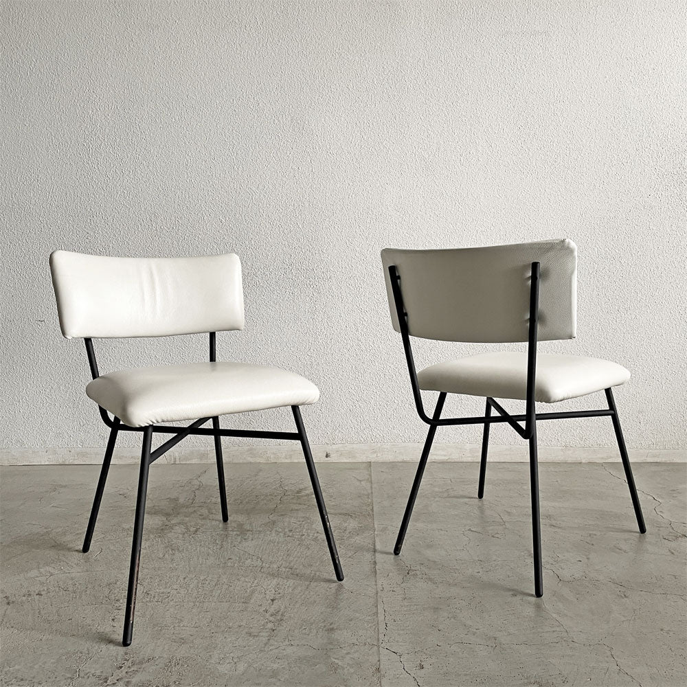 【登戸BASE店】アルフレックス arflex エレットラ ELETTRA ダイニングチェア 本革 ホワイト スチール脚 Studio BBPR イタリアモダン シンプルデザイン 計2脚 買取させていただきました。