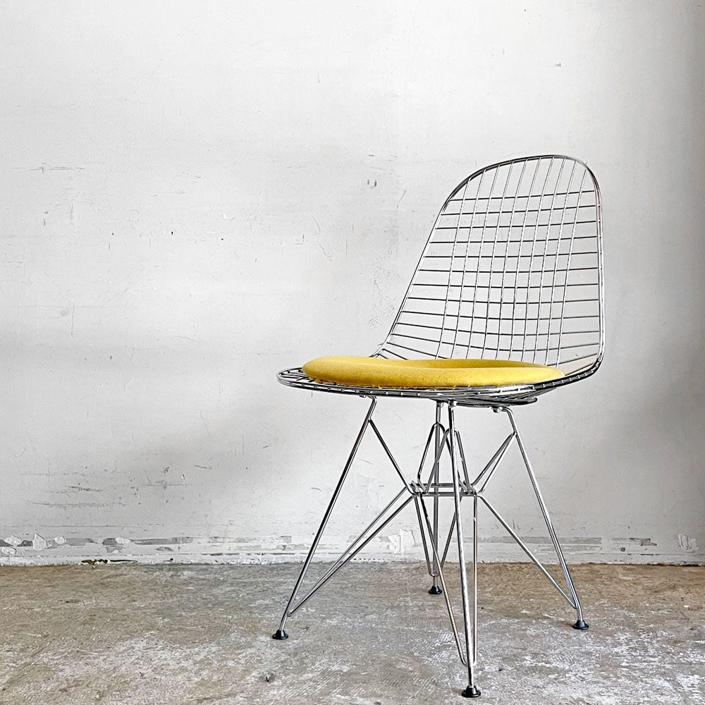 【自由が丘店】ヴィトラ Vitra DKR ワイヤーチェア Eames Wire Chair エッフェルベース シートパッド付 イエロー C&R イームズ ミッドセンチュリー 買取させていただきました。