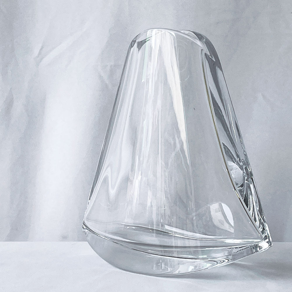  【用賀店】バカラ Baccarat メトロノーム Metronome フラワーベース flower vase 花器 花瓶 クリスタル フランス 買取させていただきました。