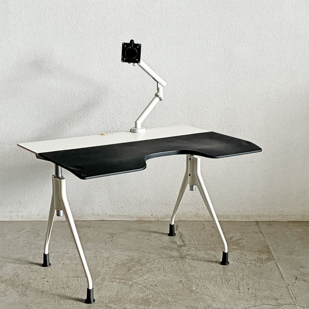 【登戸BASE店】ハーマンミラー Herman Miller エンベロップデスク Envelop Desk スライド天板 & 高さ調節機能 モニターアーム&取説類&工具 付属 ビルスタンフ & ジェフウェバー 参考合計価格234,528円 程度良好 買取させていただきました。