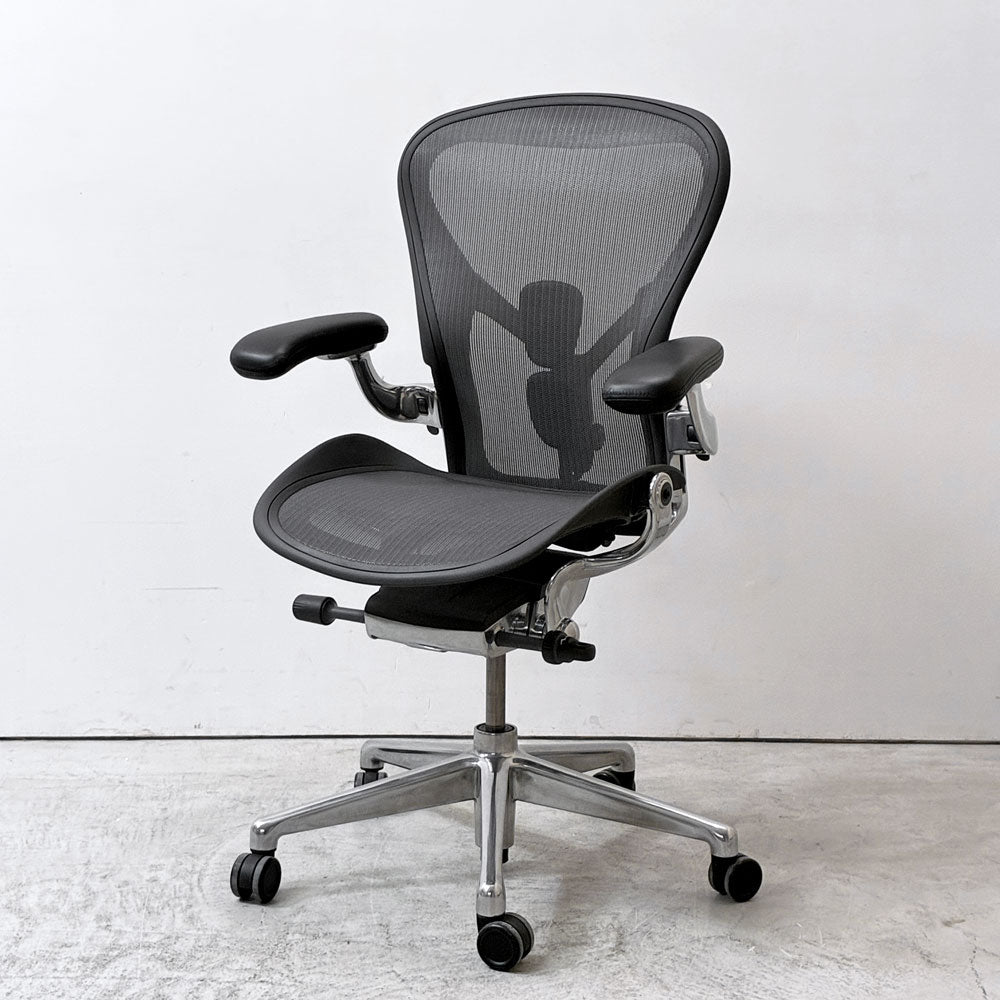 【祖師ヶ谷大蔵店】ハーマンミラー Herman Miller アーロンチェア リマスタード フル装備 Bサイズ ポリッシュドアルミニウムベース ポスチャーフィット AER1B23DF ビル・スタンフ ＆ ドン・チャドウィック 買取させていただきました。