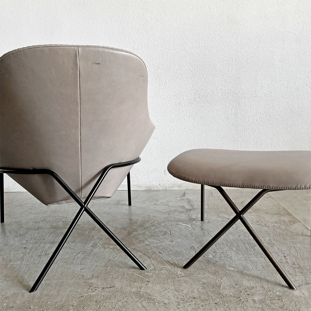 ザ・コンランショップ THE CONRAN SHOP クロスレッグ CROSS LEG ラウンジチェア＆オットマン 本革 グレー系レザー マグナス・ロング イギリス ～ ひと座りで、最高 ～