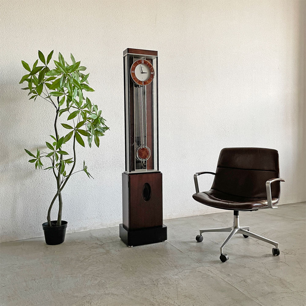 セイコー エムブレム SEIKO EMBLEM 超高級 報時 ホールクロック HW572B 無線時計システム タイムリンク搭載 遠隔操作可能 クォーツ式 柱時計 参考価格約110万円 ～ エグゼクティブに相応しいハイテク床置型振子時計 ～