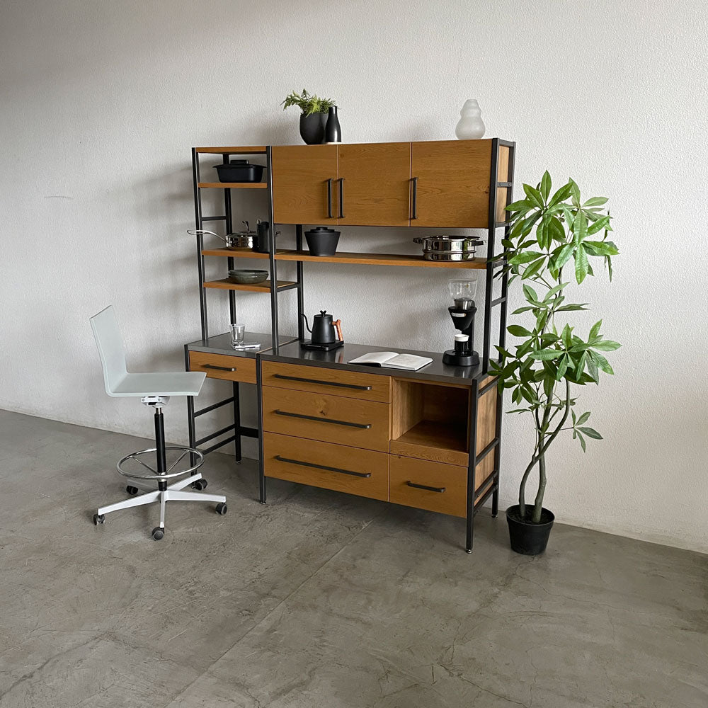 クラッシュクラッシュプロジェクト CRUSH CRASH PROJECT イージーライフ Easy Life アトランダム Atrandom ダイニング ユニットシェルフ 展示品 キッチンボード 食器棚 リビングボード 壁際収納 定価約345,400円の品 カフェスタイル インダストリアル ブルックリンスタイル ～ 暮らしをもっとワクワクさせる大型収納家具！ ～