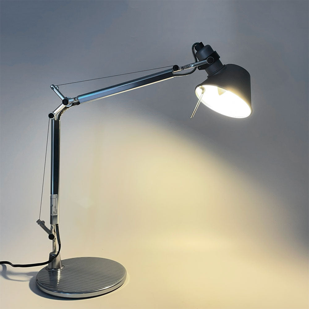 アルテミデ Artemide トロメオ TOLOMEO マイクロ Micro テーブル Table テーブルライト ミケーレ・デ・ルッキ ～デスクランプのイデア～