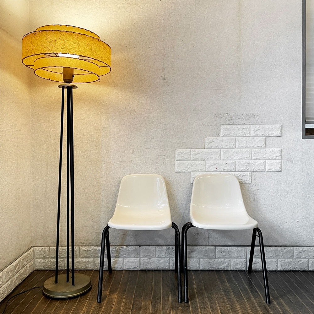 コトブキ KOTOBUKI スタッキングチェア FRP製 ホワイトシェル スチール脚 ブラック ビンテージ ジャパニーズミッドセンチュリー ～百年企業のモノづくり～