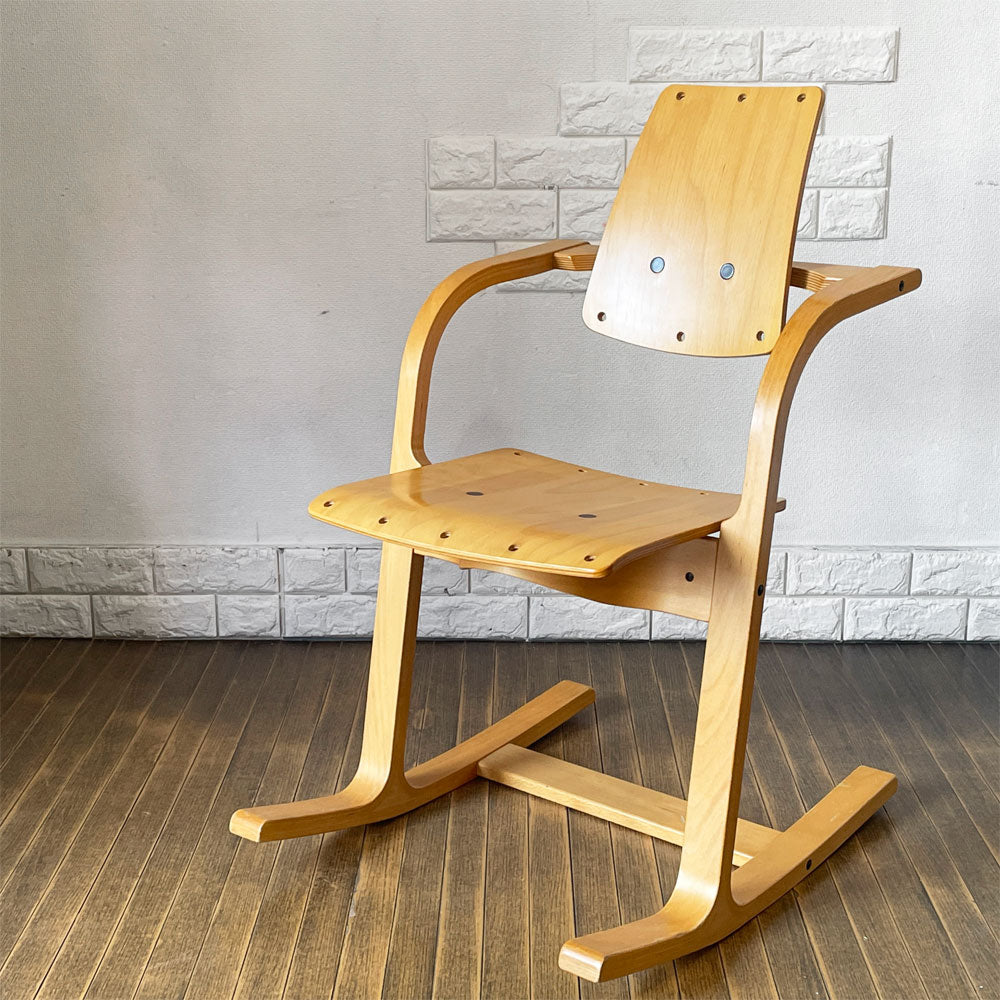 【経堂店】ストッケ STOKKE ヴァリエール VARIER アクチュラム Actulum バランスチェア ロッキングチェア デスクチェア 北欧 現状品 買取させていただきました。