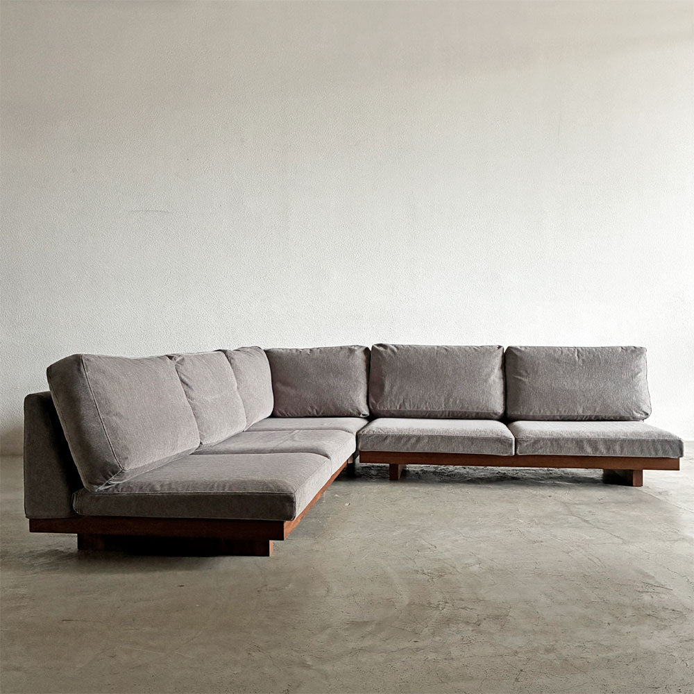 【登戸BASE店】マスターウォール MASTERWAL デニッシュ DANISH SOFA 2シーターソファ 2人掛け W160 / 140cm ＆ コーナーソファ ウォールナット無垢材 ファブリック 新品替えカバー付 計3点 買取させていただきました。