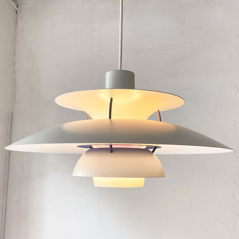 【下北沢店】ルイスポールセン Louis Poulsen PH5 グレーグラデーション ペンダントライト ポール・ヘニングセン Poul Henningsen デンマーク 美品 買取させていただきました。