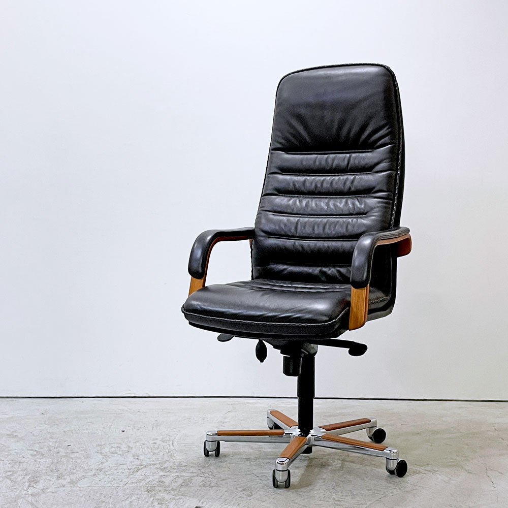 【祖師ヶ谷大蔵店】ベルグファニチャー Berg Furniture 89-11 デスクチェア ハイバック エアクッション付き プライウッド 手縫いステッチ デンマーク 参考価格\433,650~ 買取させていただきました。