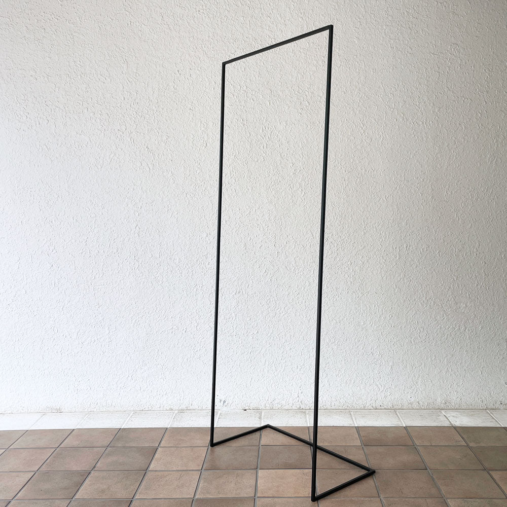  【用賀店】ライフファニチャー LIFE FURNITURE アイアン ハンガーラック H150cm インダストリアルデザイン 工業系 買取させていただきました。