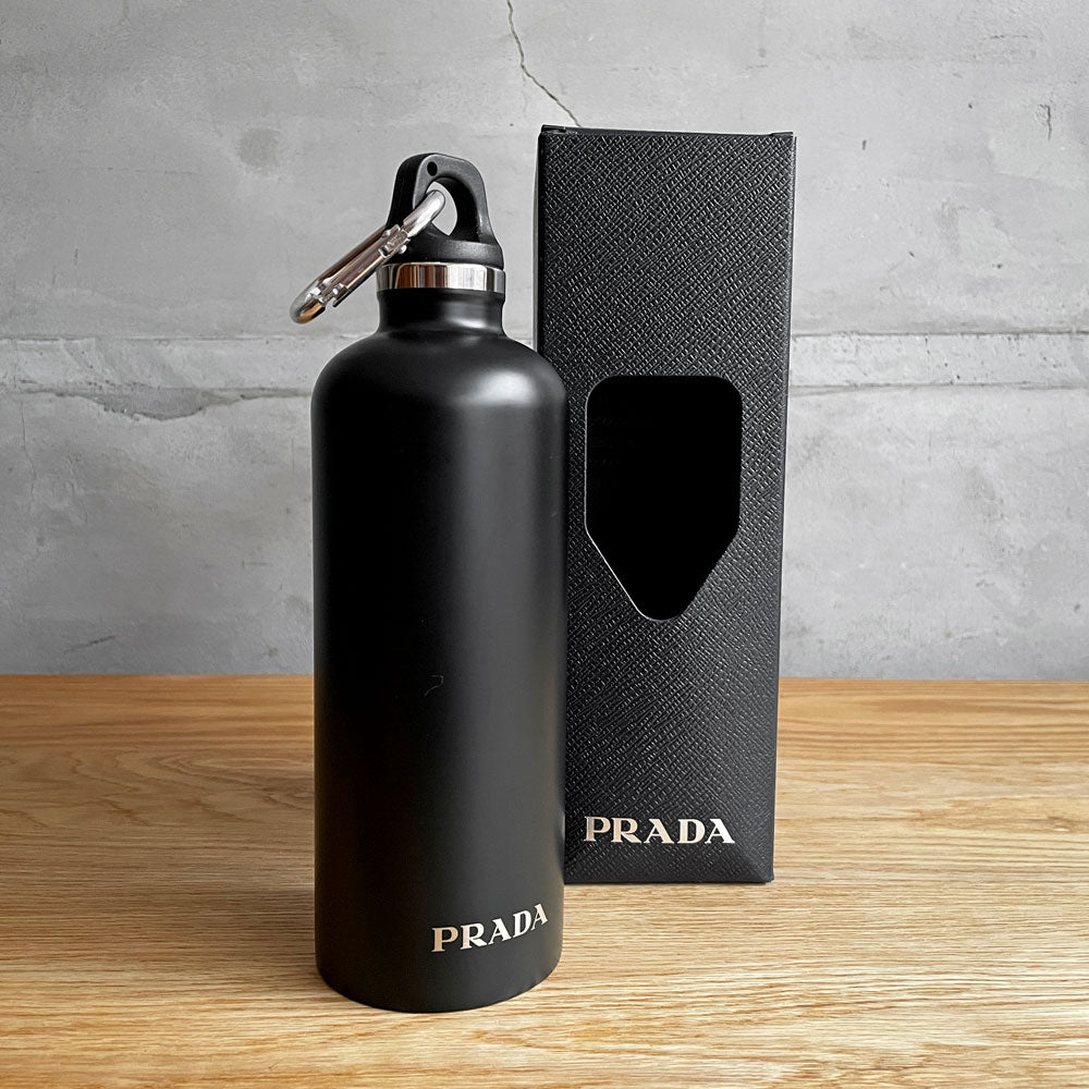 【学芸大学店】プラダ PRADA ウォーターボトル BOTTIGLIA TERMICA 500ml 水筒 タンブラー 黒 未使用 新品 ブラック×ブラック ギャランティーカード・説明書付 ♪ 買取させていただきました。