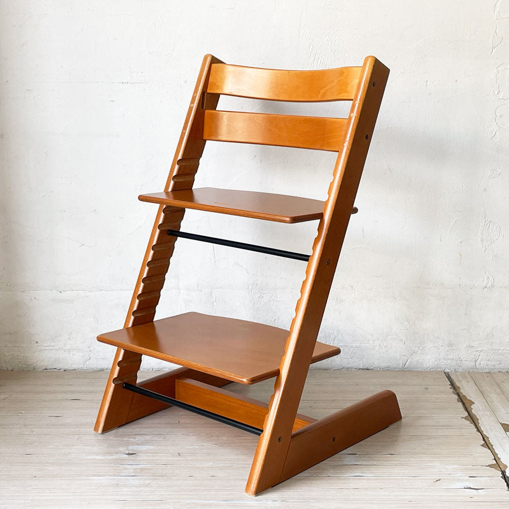 【下北沢店】ストッケ STOKKE トリップトラップ TRIPP TRAPP ベビーチェア チェリーカラー キッズチェア S/N3～ ノルウェー 北欧家具 買取させていただきました。