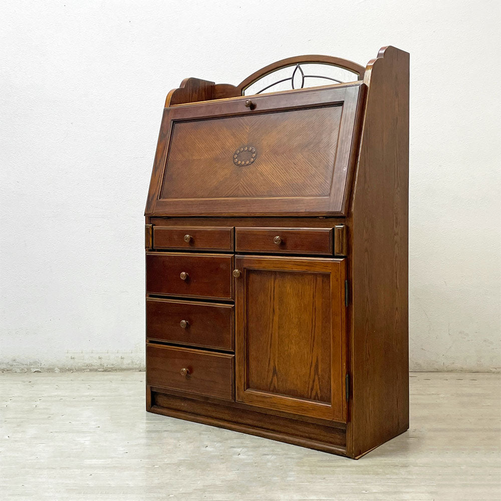 【祖師ヶ谷大蔵店】三越家具 ブルージュ Brugge ライティングビューロー ライティングチェスト ステンドグラス 英国カントリースタイル 買取させていただきました。