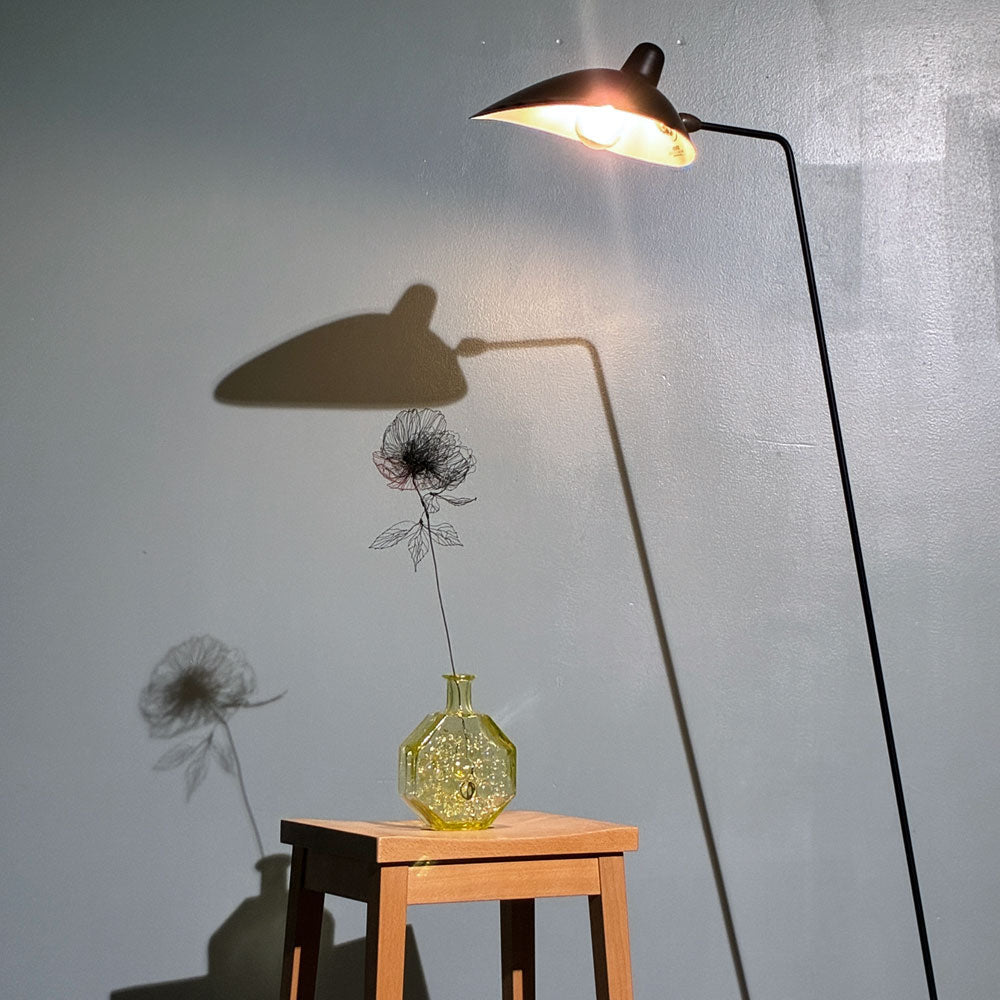イデー IDEE ランパデール・アン・ルミエール LAMPADAIRE 1 LUMIERE フロアライト 1灯 H163cm セルジュ・ムーユ 定価￥109,901- ～一輪挿しに、一輪のひかり～