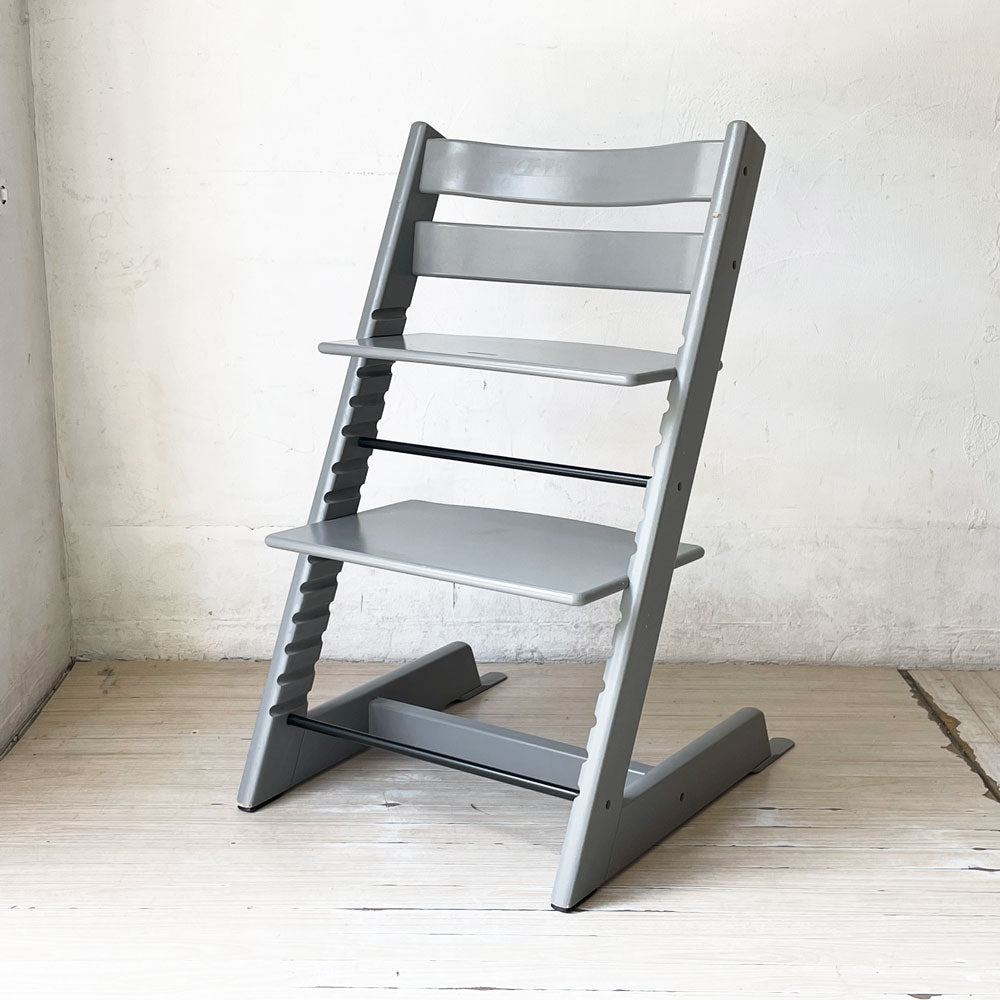 【下北沢店】ストッケ STOKKE トリップトラップ TRIPP TRAPP ストームグレー ベビーチェア キッズチェア S/N4～ 延長グライダー付 買取させていただきました。