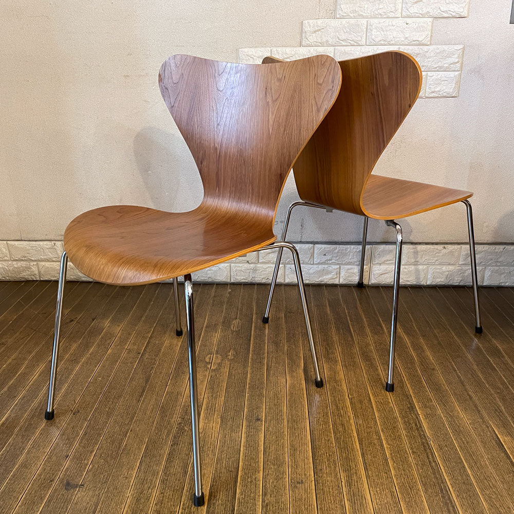 【経堂店】フリッツハンセン Fritz Hansen セブンチェア Seven Chair ダイニングチェア アルネヤコブセン Arne Jacobsen ウォールナット材 北欧家具 買取させていただきました。