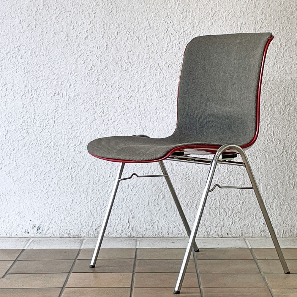  【用賀店】コトブキ KOTOBUKI FRP サイドチェア 別注 レッドシェル オリジナルファブリック グレー スタッキングベース 低サイズ 柳宗理 買取させていただきました。