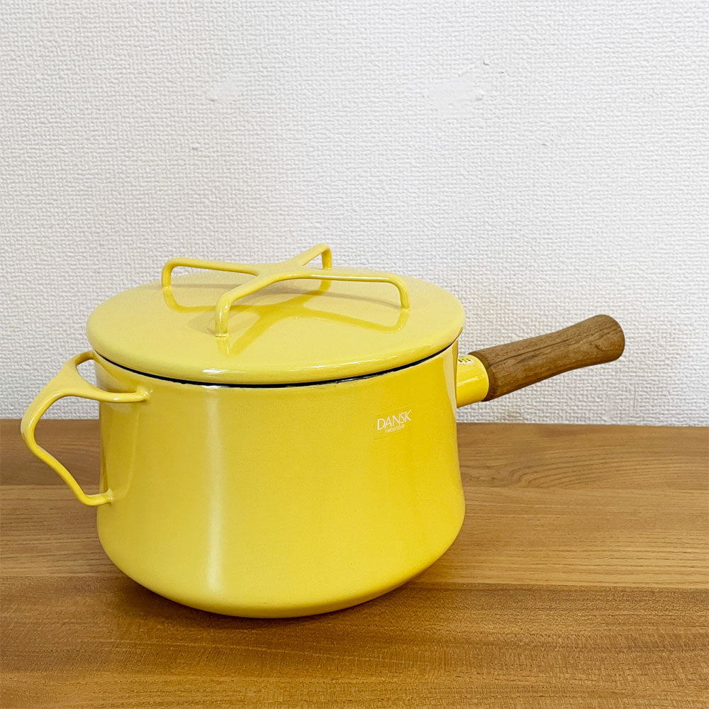 【経堂店】ダンスク DANSK コベンスタイル 片手鍋 ホーロー イェンス・クイストゴー イエロー系 北欧 デンマーク 買取させていただきました。
