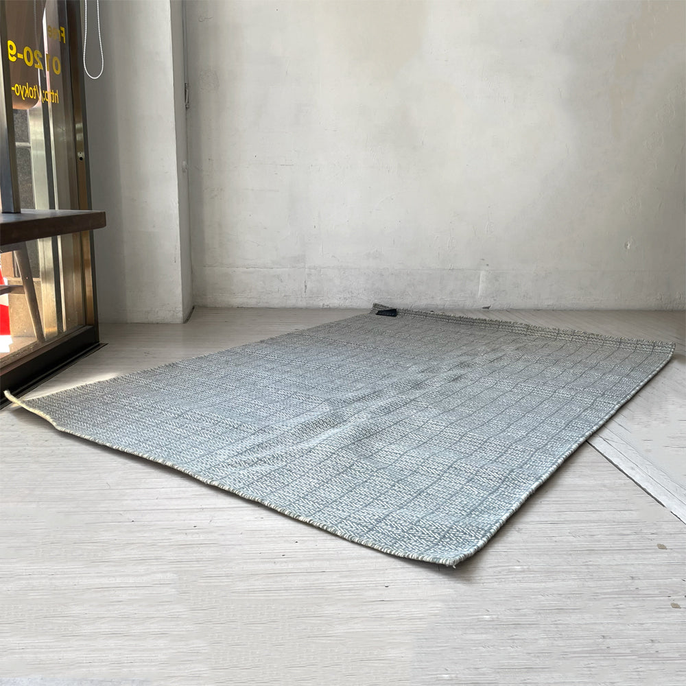 【下北沢店】ファビュラ FABULA TANNE ラグ 140×200cm ニュージーランド産ウール 買取させていただきました。