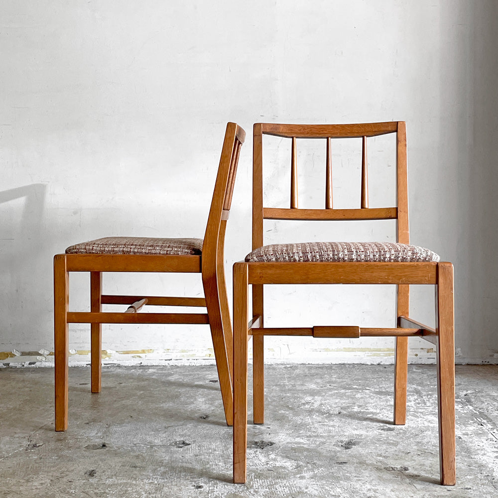 【自由が丘店】エベネゼルグーム Ebenezer Gomme ジープラン G-PLAN B629 ダイニングチェア オーク材 ファブリック UKビンテージ 2脚 買取させていただきました。