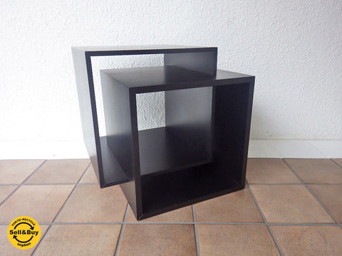 カッシーナ イクスシー Cassina ixc. レッタ RETTA サイドテーブル キューブ ボックス～洗練された空間を演出するユニークで上品なデザイン【買取と販売とレンタルのお店】