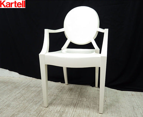 Kartell/カルテル 『Louis Ghost Chair/ルイ・ゴースト チェア』 フィリップ・スタルクデザイン ～現代に蘇った、ルイ15世の幻影