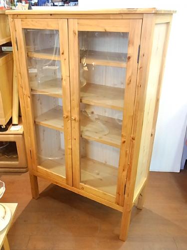 希少廃番モデル！ モモナチュラル　Momo Natural　COCOシリーズ　ガラスキャビネット【買取と販売とレンタルのお店】