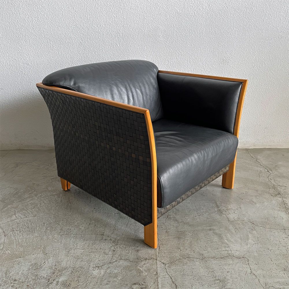 ジャガー JAGUAR 総本革張り × 側背面 イントレチャート ラウンジチェア 一人掛けソファ アームチェア 英国 イギリス 希少品 激レアアイテム ～ 名門に相応しいブリティッシュトラディショナルの美意識が宿るパーソナル1P！ ～