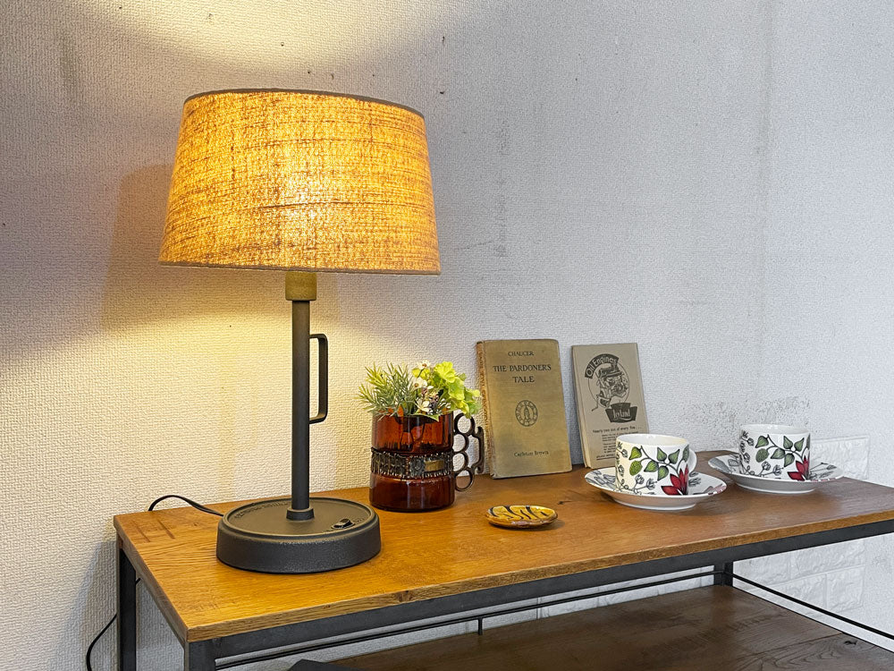 トラックファニチャー TRUCK FURNITURE テーブルランプ TABLE LAMP T-IN1 コットンシェード 鋳鉄ベース ビンテージスタイル 定価￥39,600- ～１日の終わりに～