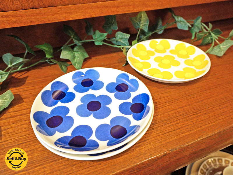 アラビア ARABIA アウリンコ aurinko 17cm ケーキプレート ブルー&イエロー エステリトムラ   中古品 買い取りしました。祖師ヶ谷大蔵店 出張買取もお任せ下さい。