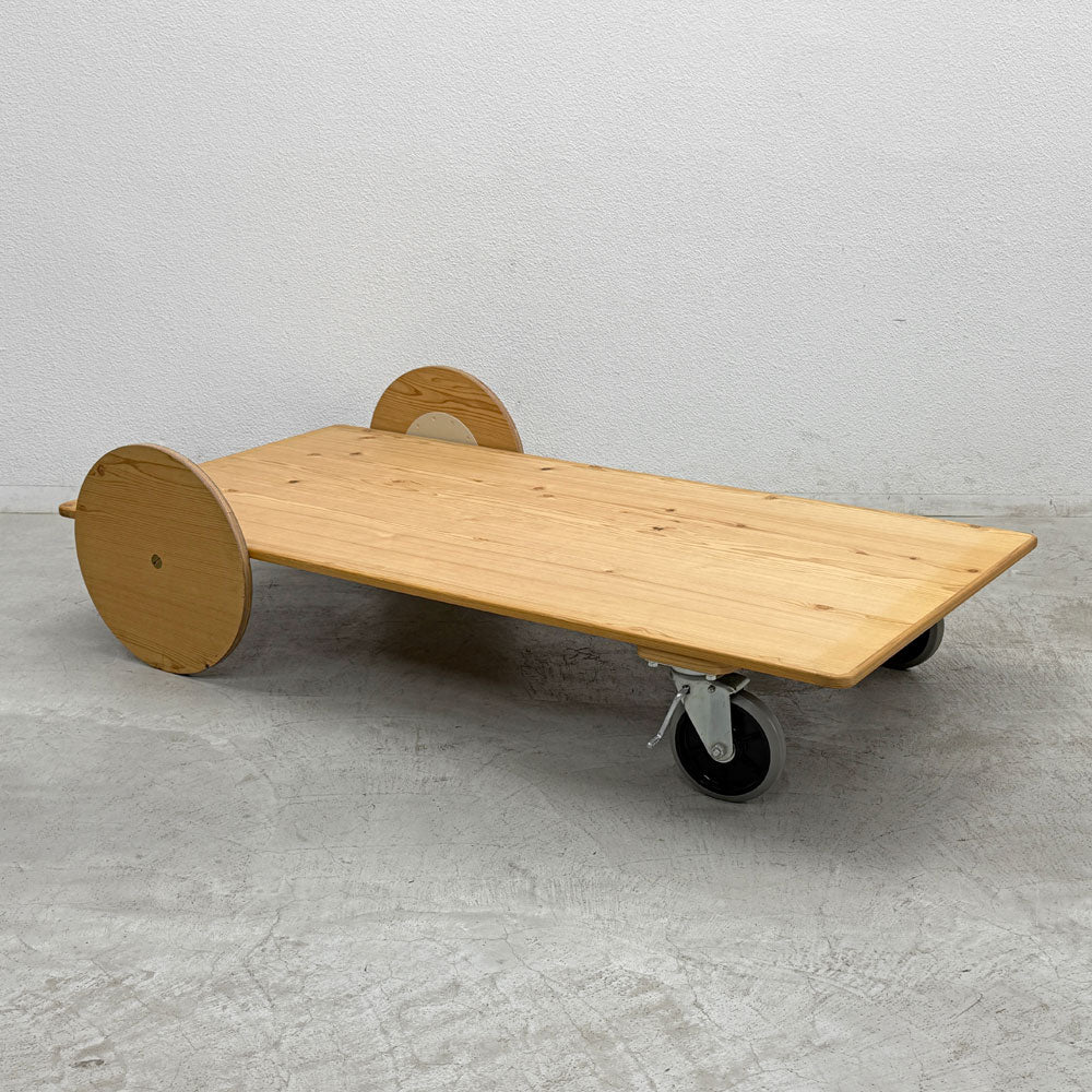 【登戸BASE EC店】オーダーメイド パイン材トローリー 木製 台車 什器 ディスプレイステージ W180 買取させていただきました。
