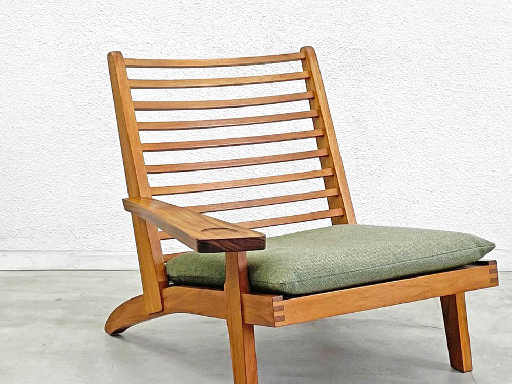 BC工房 安楽 座布団椅子 片アーム 1Pソファ チーク無垢材 ～ この椅子に座る。～