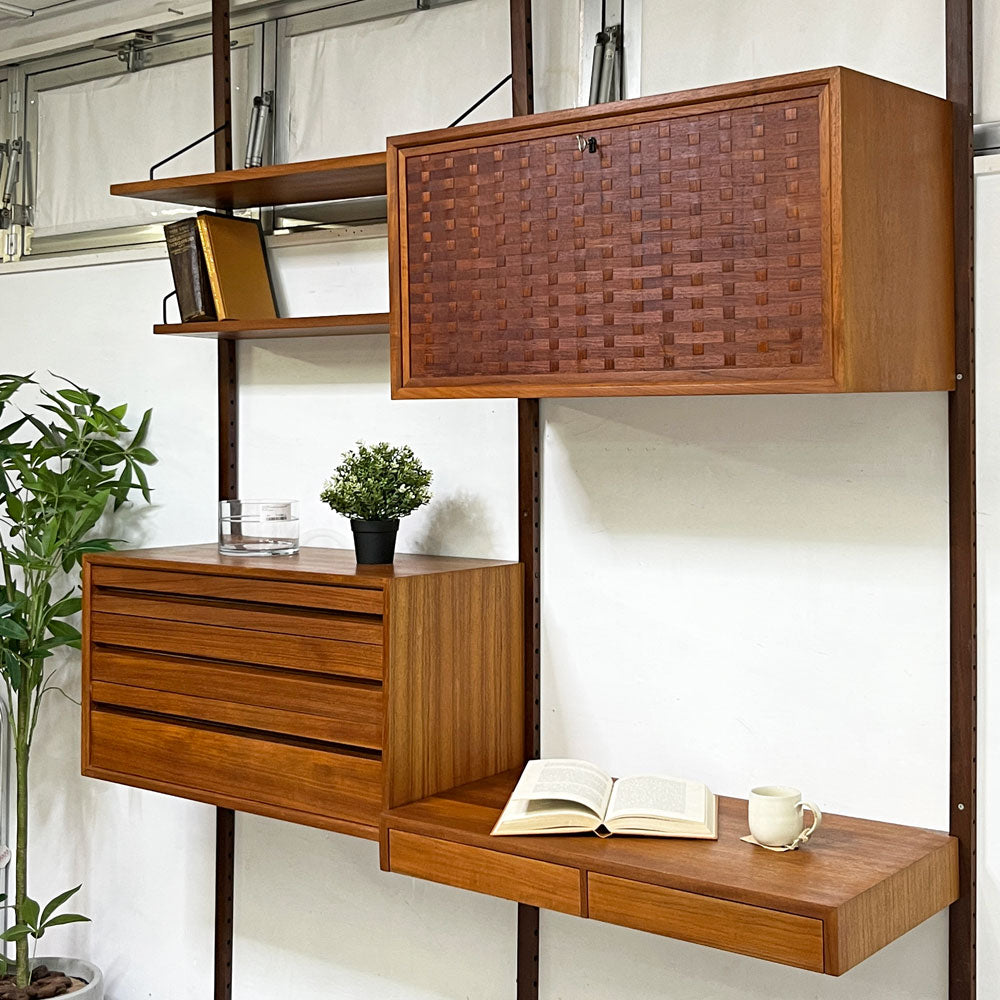 【祖師ヶ谷大蔵店】カド CADO ロイヤルシステム ROYAL SYSTEM ウォールユニット システムシェルフ キャビネット付き チーク材 ポール・カドヴィウス Poul Cadovius デンマークビンテージ 買取させていただきました。