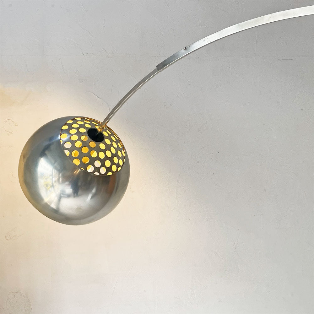 フロス FLOS アルコランプ ARCO フロアライト アキッレ&ピエール・ジャコモ・カスティリオーニ モダン イタリア～弧を描く照明～