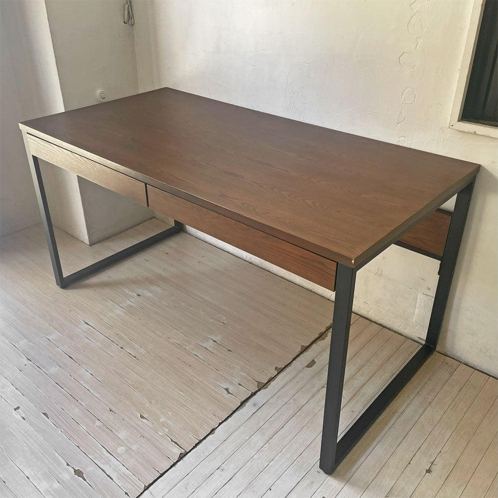 【下北沢店】ロウヤ LOWYA クレモ Clamo デスク 2ドロワー パソコンデスク W140cm 木製天板 スチールレッグ インダストリアルデザイン 買取させていただきました。