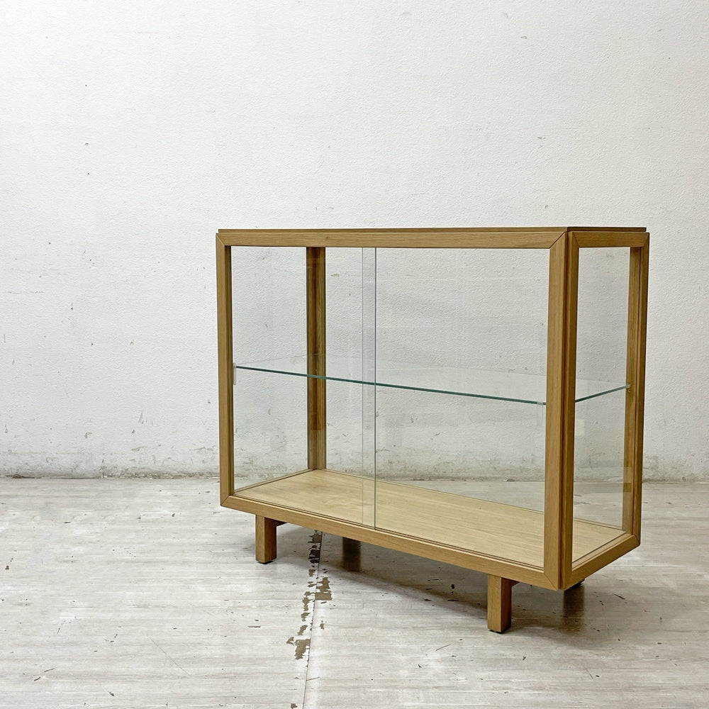 【祖師ヶ谷大蔵店】イケア IKEA ストックホルム2025 STOCKHOLM 2025 ガラスショーケース キャビネット 飾り棚 オーク材 北欧デザイン 買取させていただきました。