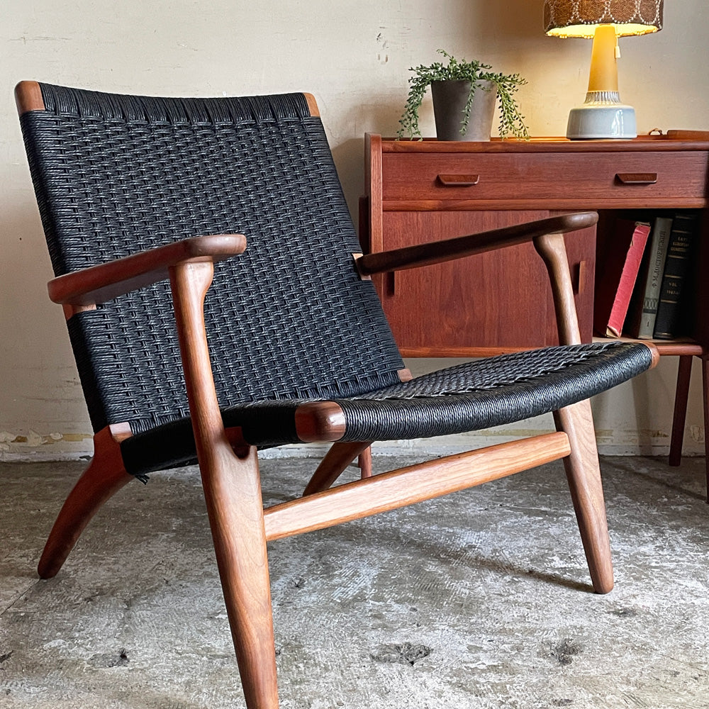 カールハンセン＆サン Carl Hansen & Son CH25 イージーチェア ラウンジチェア ウォールナット材 ブラックペーパーコード ハンス・J・ウェグナー デンマーク 北欧家具 ～ ウェグナーが追い求めた“良い椅子”の本質