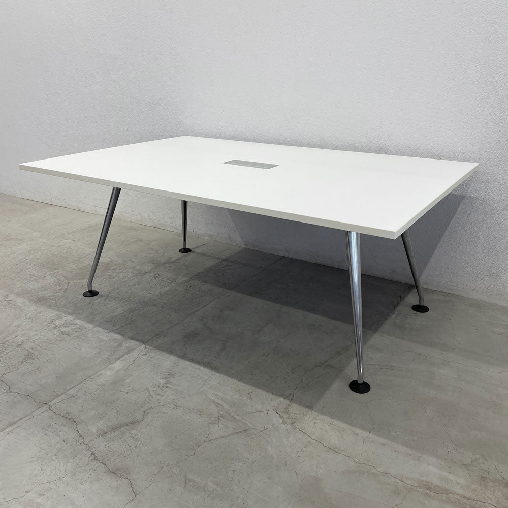 【登戸BASE店】ヴィトラ vitra. メダモルフ MedaMorph カンファレンステーブル Conference Table 1800×1200 ワークテーブル デスク ミーティングテーブル 会議用 オフィス 買取させていただきました。