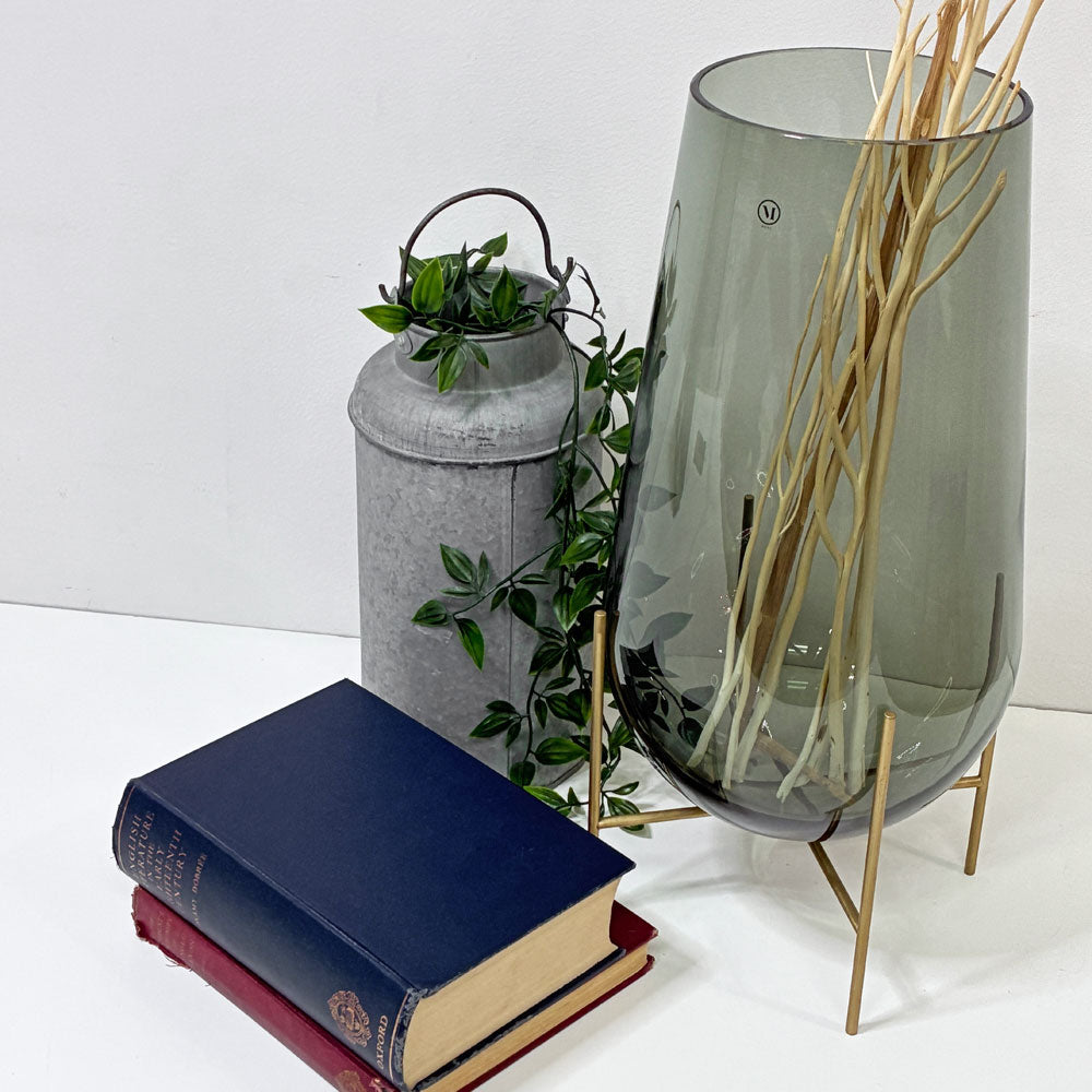 【祖師ヶ谷大蔵店】オドーコペンハーゲン Audo Copenhagen イシャス Echasse ベース Mサイズ W15 D15cm H45cm フラワーベース 花瓶 グリーン系 モダン 箱付  買取させていただきました。