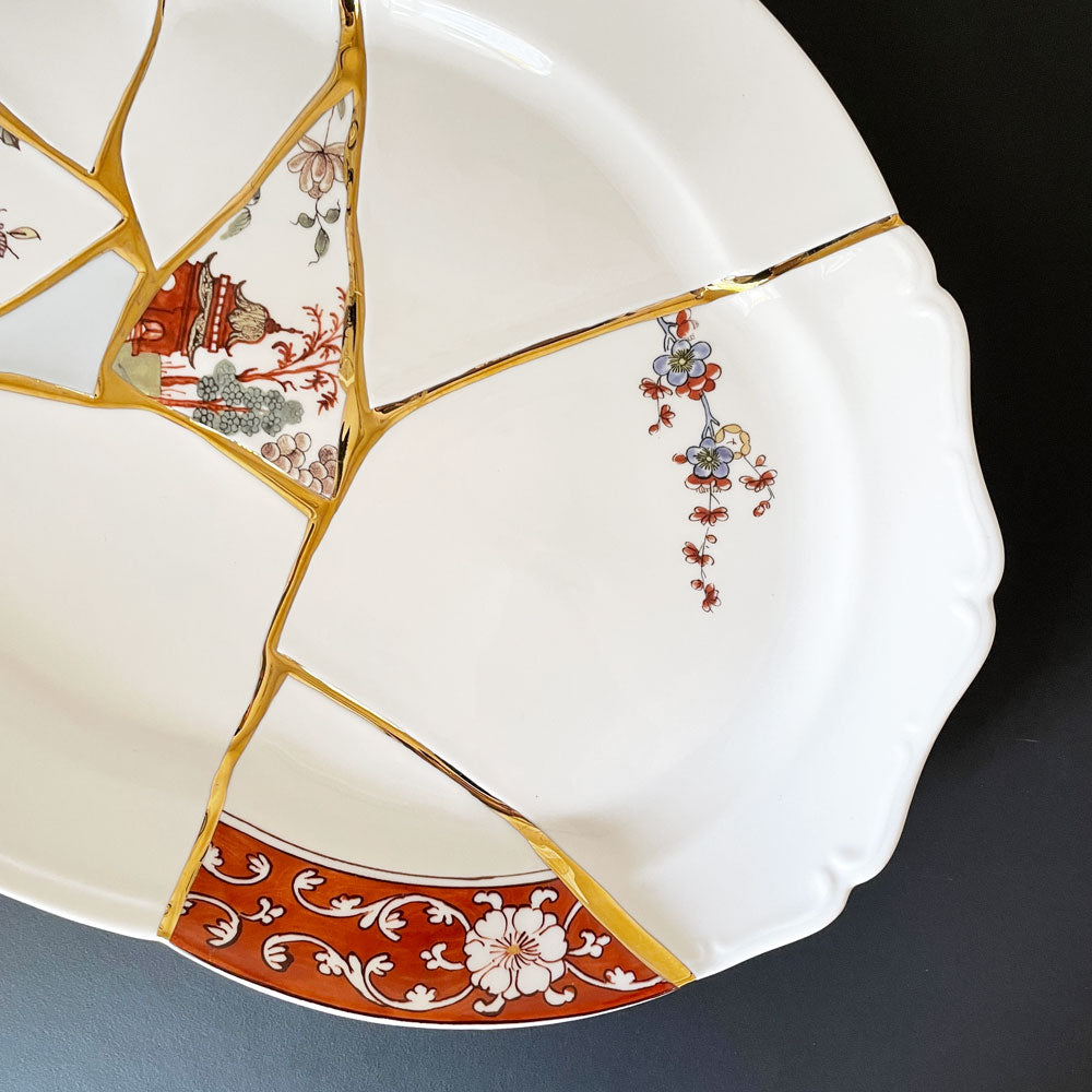 セレッティ SELETTI キンツギ Kintsugi クラックディテール サービングプレート トレイ W42.5cm ボーンチャイナ MARCANTONIO イタリア 参考価格￥39,812- ～ありふれた世界を金色で繋ぐ～