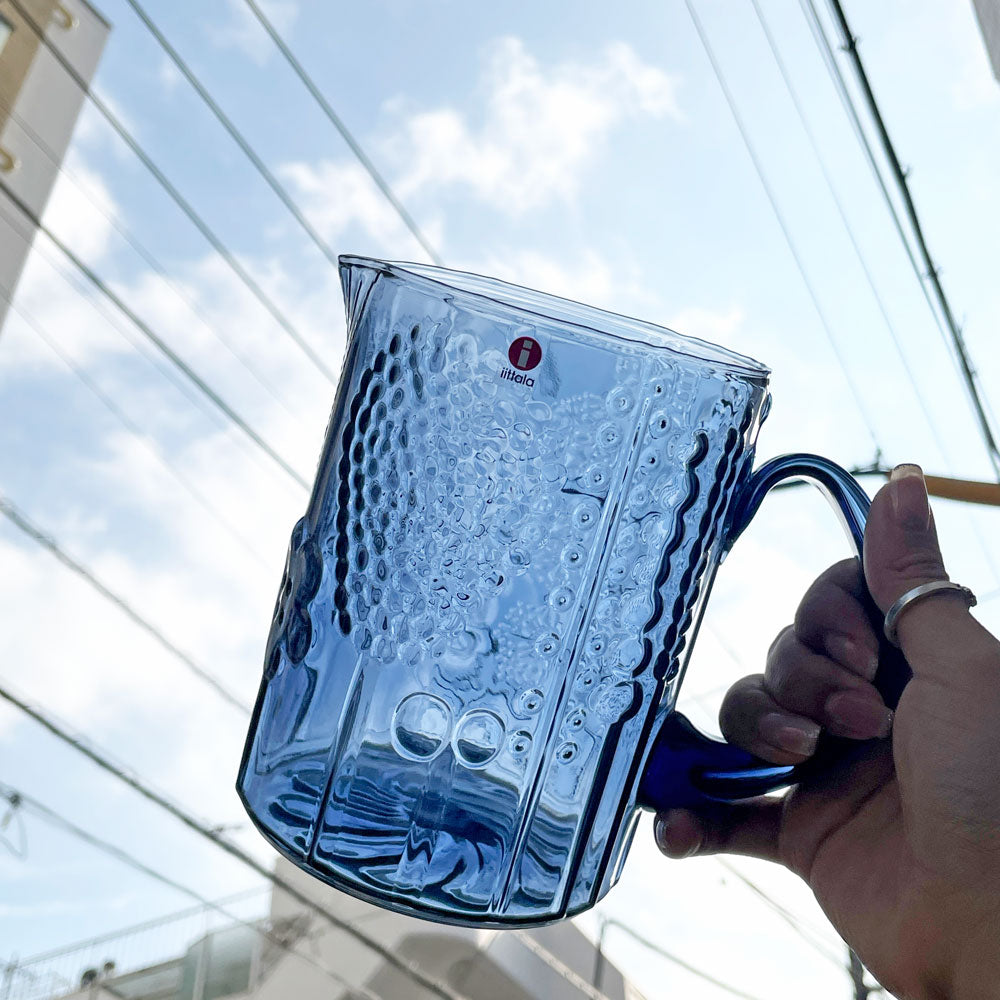イッタラ iittala フローラ Flora 1.2L ピッチャー レイン 水差し ガラス オイッバ・トイッカ ハンドメイド 廃番～揺らめく青い影～