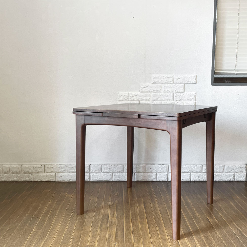 【経堂店】ウニコ unico トリト TRITO エクステンション ダイニングテーブル 伸長式 オーク材 ダークブラウン W75cm 買取させていただきました。