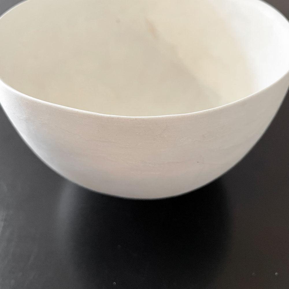 内田鋼一 Kouichi Uchida ホワイトボウル White Bowl 碗 マット釉 Φ12cm サインあり 現代作家 ～白き静寂の深淵へ～