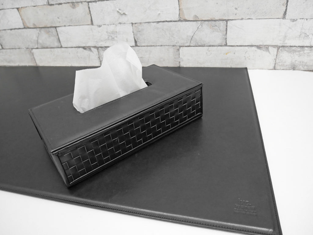 カッシーナイクスシー Cassina IXC. イクスシー バイ ピネッティー ixc. by Pinetti オリジナル レザー デスクマット ＆ ティッシュボックス ブラック 牛革   中古品 買い取りしました。