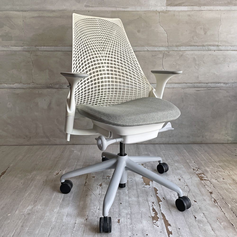 【学芸大学店】ハーマンミラー HermanMiller セイルチェア SAYL Chair デスクチェア アジャスタブルアーム ホワイト イヴ・ベアール モダンデザイン 買取させていただきました。