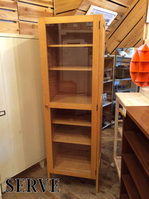 SERVE サーブ 北海道産 板屋楓 / メープル材 ガラス扉 キャビネット & オープンシェルフ ～ 日本の仕事を楓に見る 【買い取りと販売とレンタルのお店】