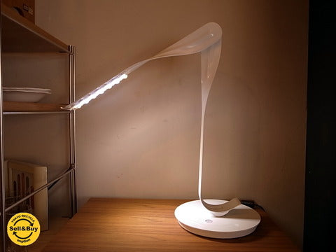 Herman Miller ハーマン・ミラー「Leaf Light」リーフライト ホワイト～歴代の名作を凌ぐデザイン【買取と販売とレンタルのお店】