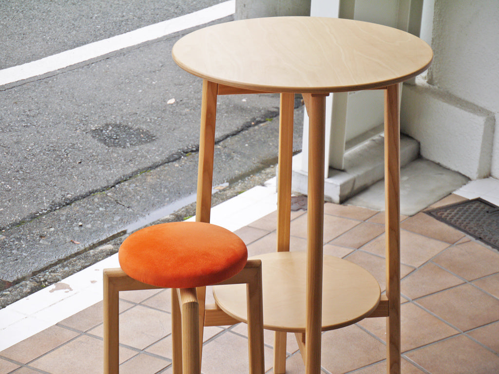 匠工芸 TAKUMI マッシュルーム テーブル & スツール ～ 隙間を埋める家具 ～